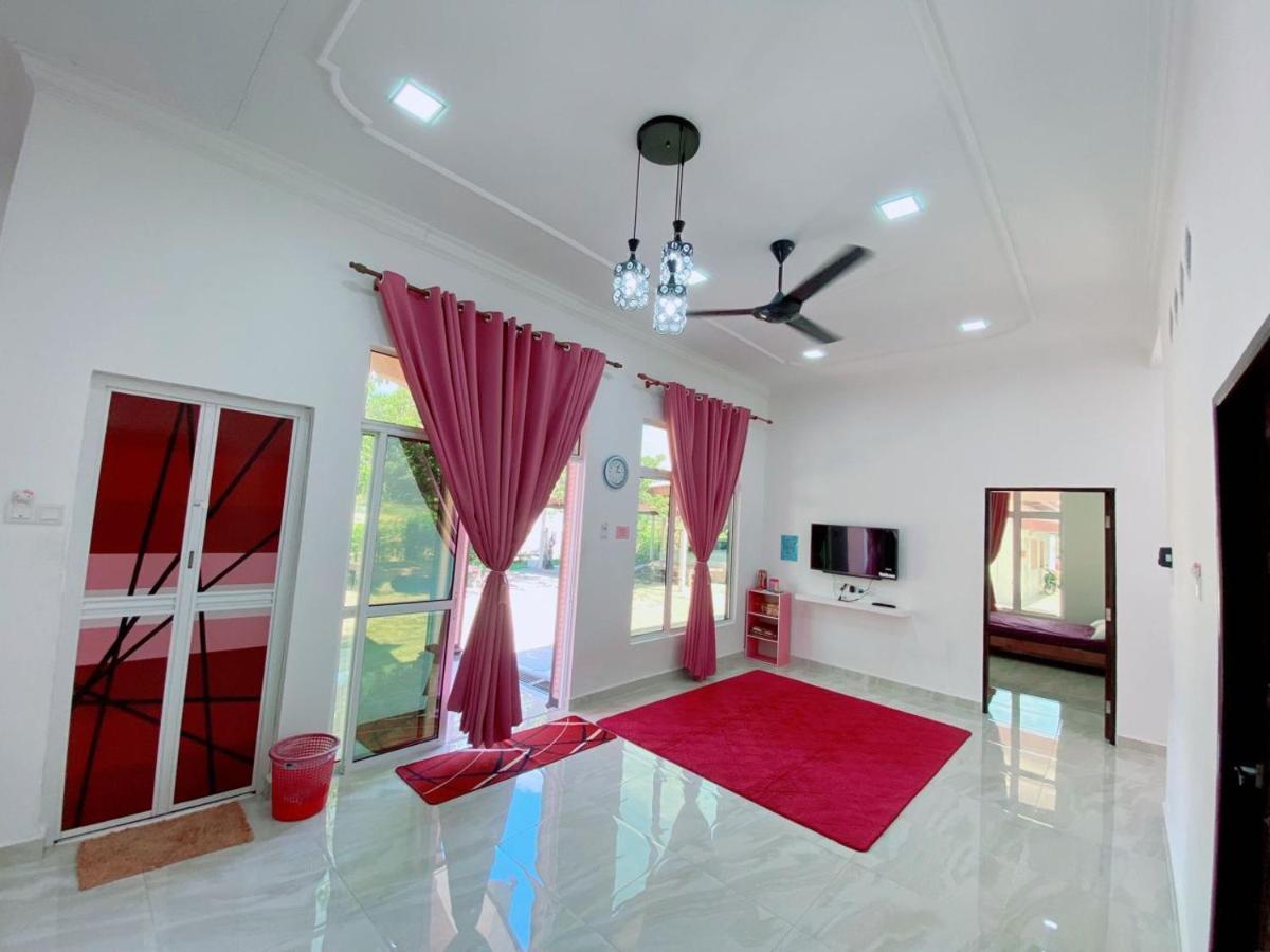 Hellokitty House - Unit 1 Villa Kuala Terengganu Eksteriør bilde
