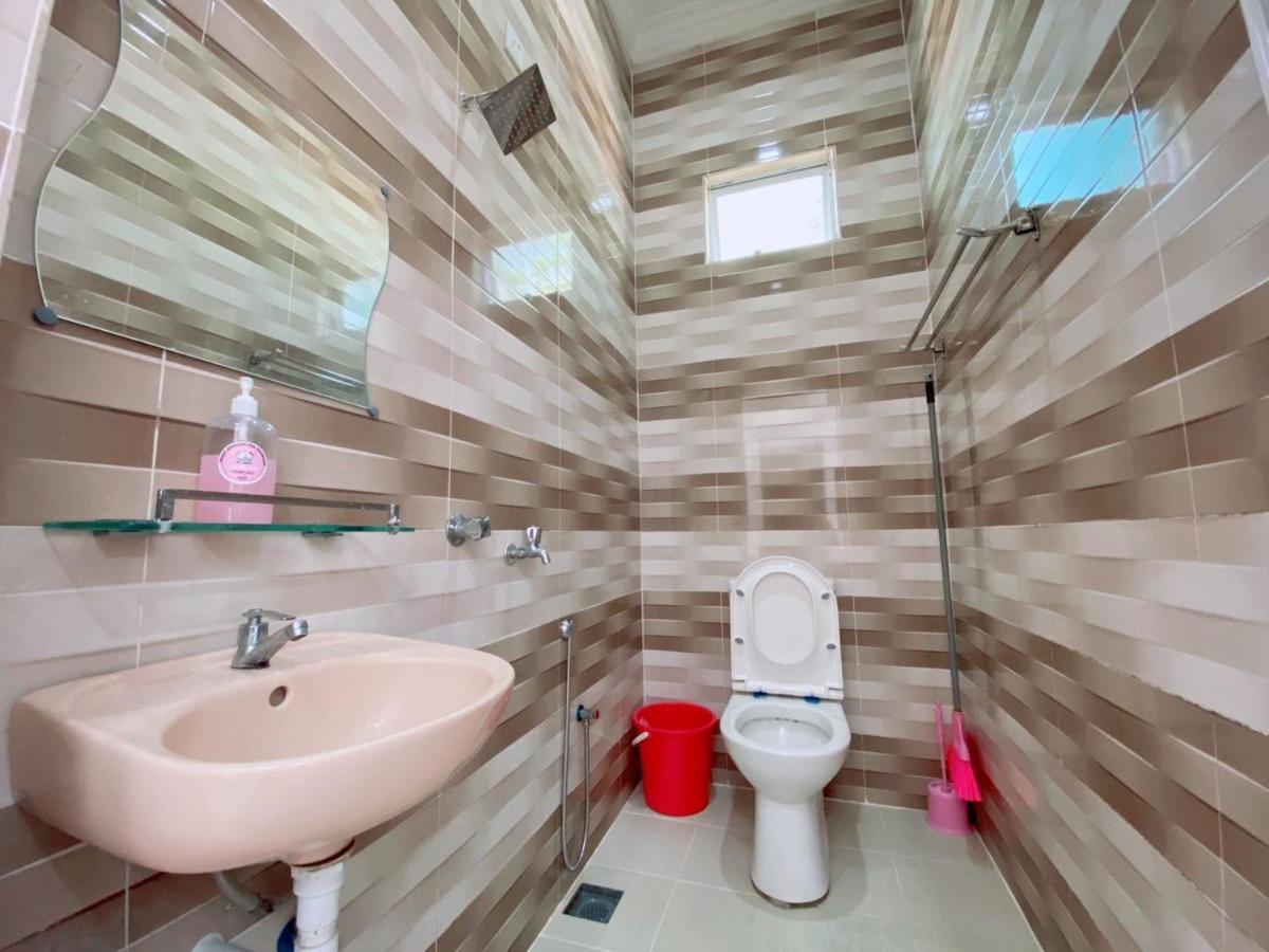 Hellokitty House - Unit 1 Villa Kuala Terengganu Eksteriør bilde